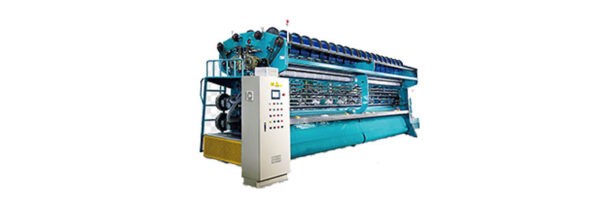 آلات الحياكة